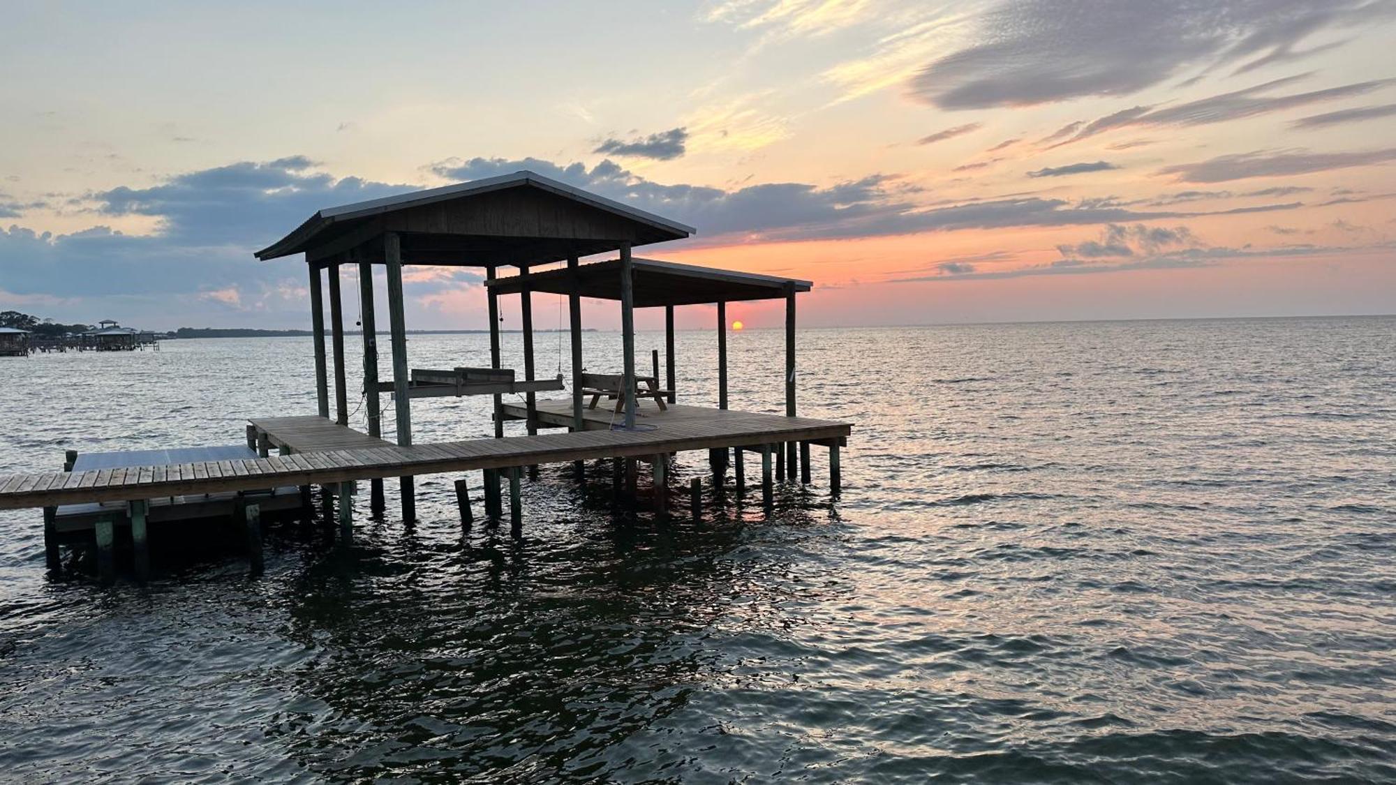 I Love Lucy Bay Front Studio Gulf Shores Exterior photo